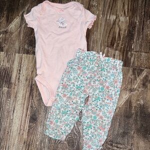 Carters Bunny outfit 9-12 months